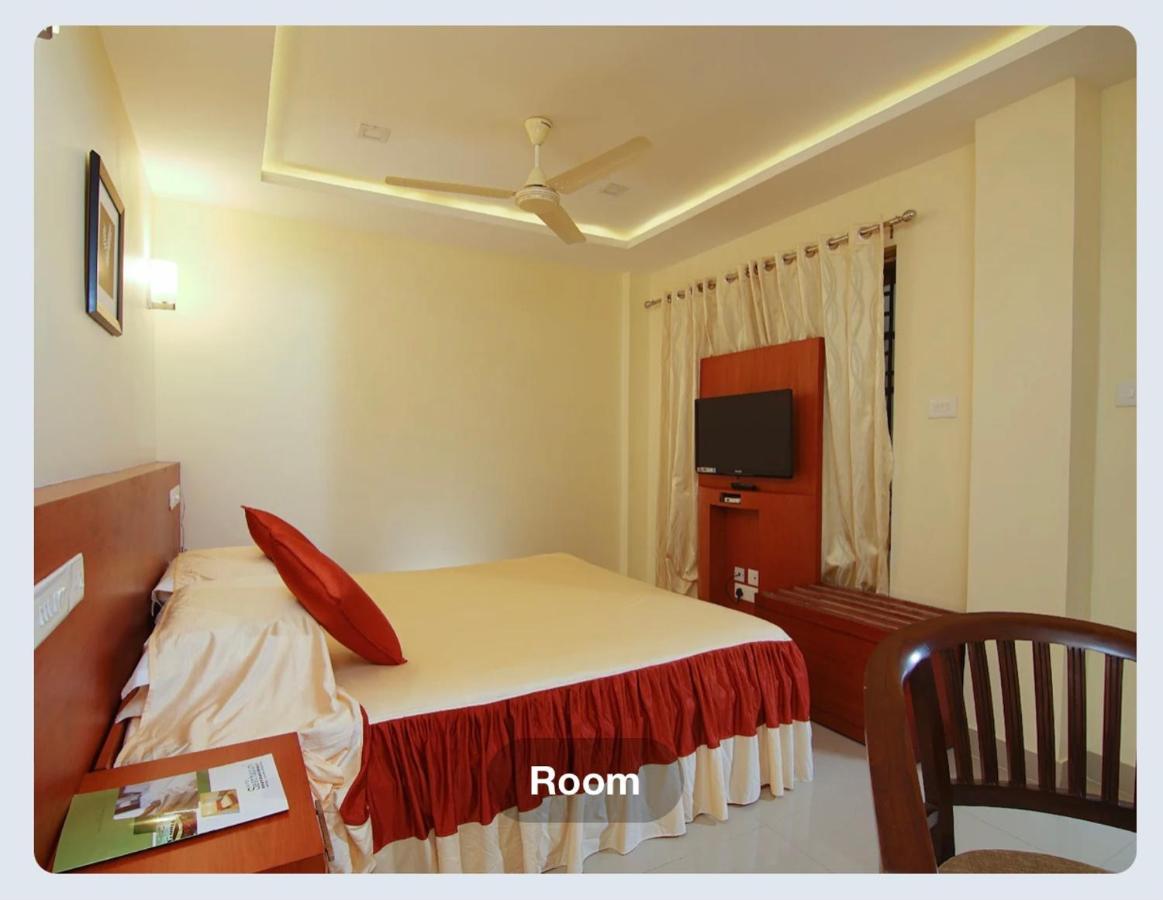 Hotel Sasthapuri Kozhikode Luaran gambar